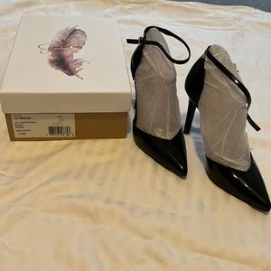 Patent Black - Closed Toe Heel - 3 inch